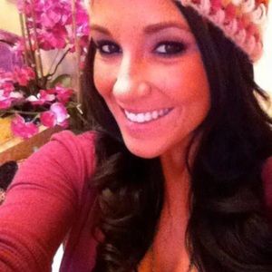 Meet your Posher, Khristine